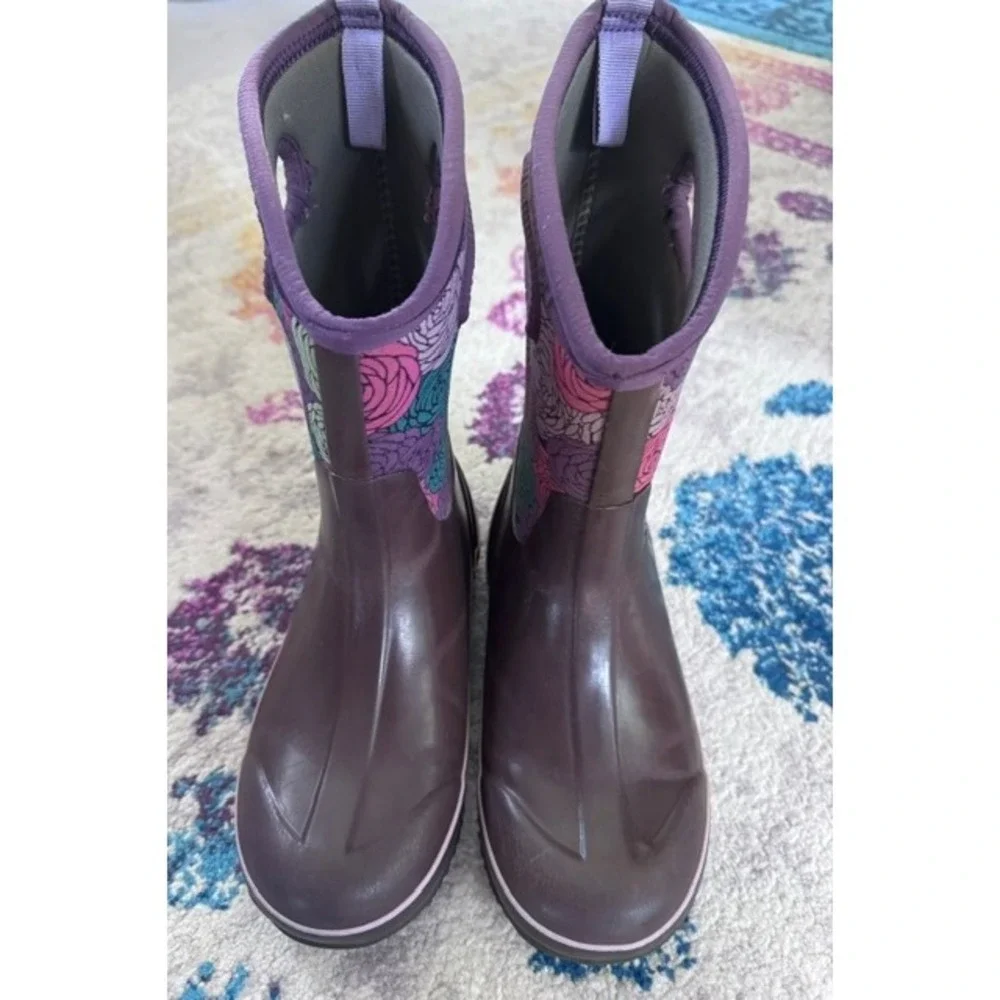 Bogs Classic Rosey Purple Floral Waterproof Insulated Winter Boots Youth 5 71993